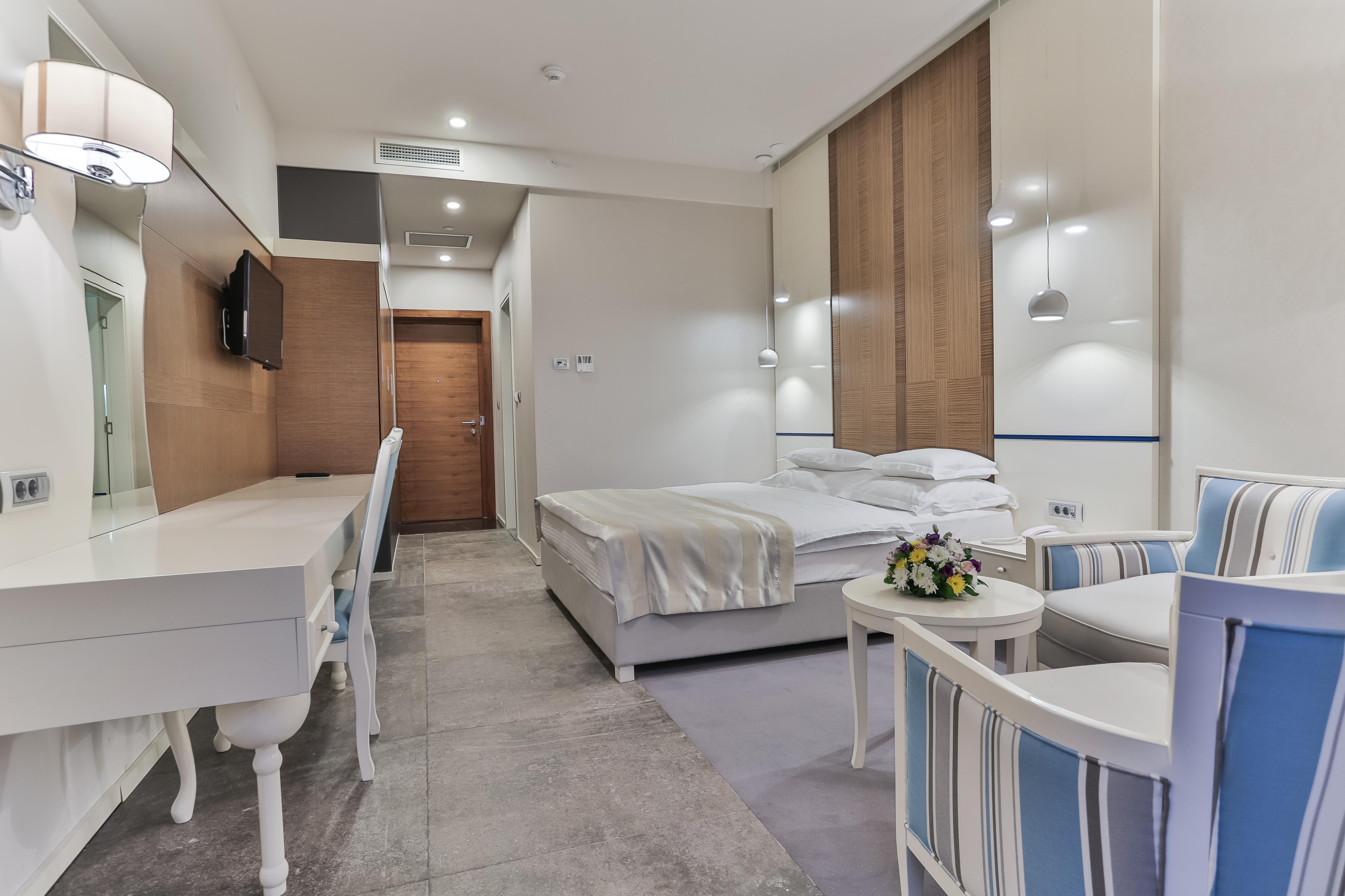 Bracera Отель 4*